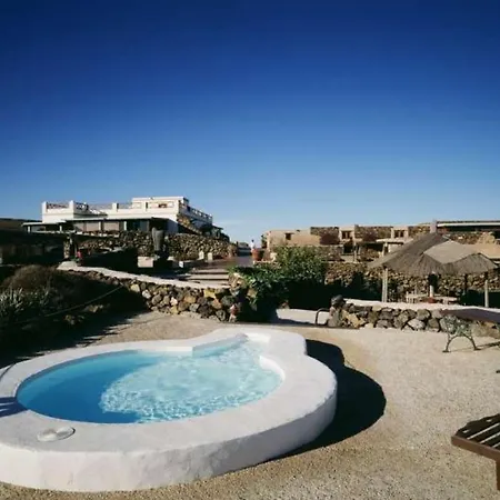 El Pinar Sleeps 4 Pool Wifi T691424 *