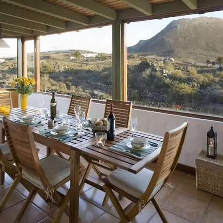 El Pinar Sleeps 4 Pool Wifi T691424